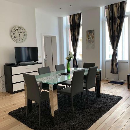 Modern Apartment First Floor Brussels Exterior photo
