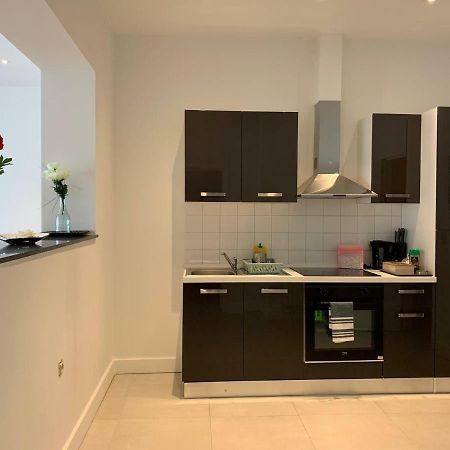 Modern Apartment First Floor Brussels Exterior photo
