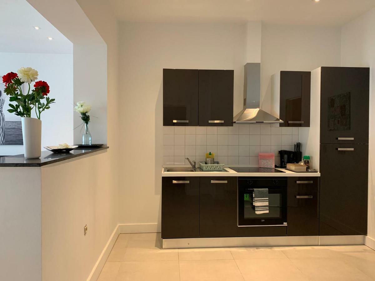 Modern Apartment First Floor Brussels Exterior photo